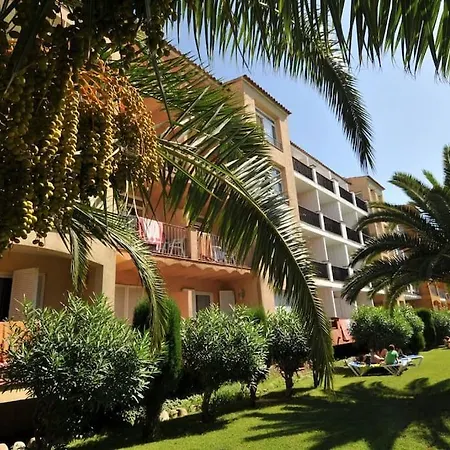 141-empurialola- Con Piscinas En El Centro Y Cerca Del Mar إمبوريابرافا