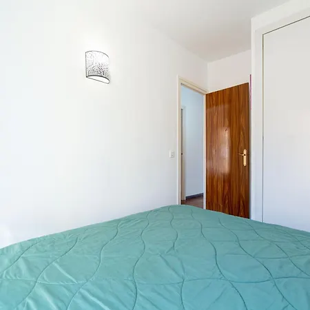 141-empurialola- Con Piscinas En El Centro Y Cerca Del Mar * إمبوريابرافا